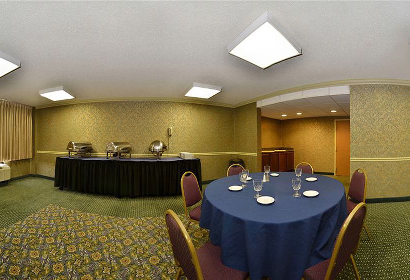 Best Western Plus Towson Baltimore North Hotel & Suites 