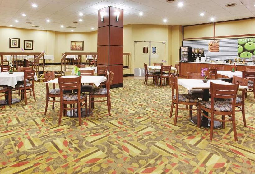 Hotel La Quinta Inn & Suites Pittsburgh North  | Pittsburgh | Pennsylvania | Vereinigte Staaten 10
