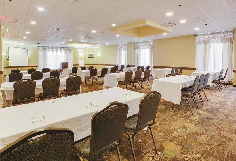 Hotel La Quinta Inn & Suites Pittsburgh North  | Pittsburgh | Pennsylvania | Vereinigte Staaten 18