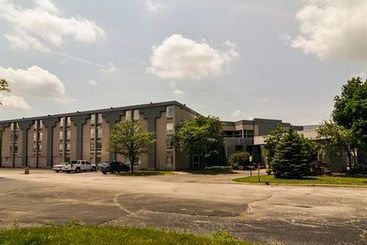 Metroplex Hotel & Conference Center  | Girard | Ohio | United States 1