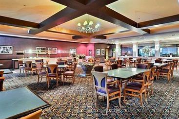 Metroplex Hotel & Conference Center  | Girard | Ohio | United States 10