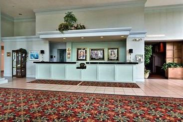 Metroplex Hotel & Conference Center  | Girard | Ohio | United States 17