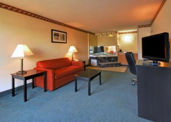 Hotel Quality Inn & Suites  | York | Pennsylvania | United States 15