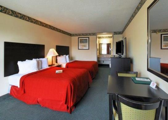 Hotel Quality Inn & Suites  | York | Pennsylvania | United States 8
