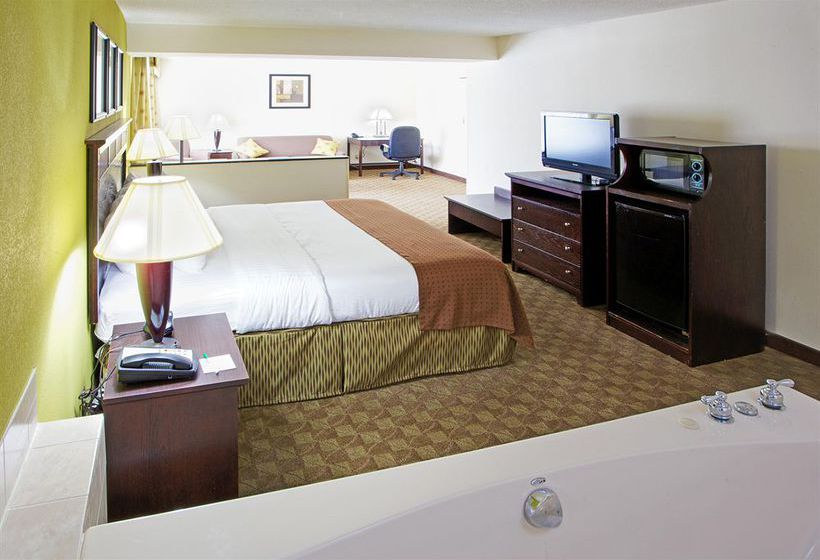 Hotel Holiday Inn Roanoke Tanglewood Rt 419 & I581   | Roanoke | Virginia | United States 18