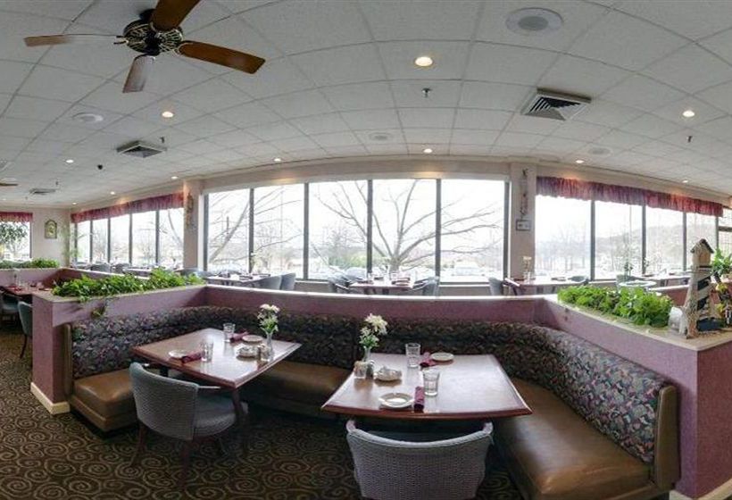 Hotel Holiday Inn Roanoke Tanglewood Rt 419 & I581   | Roanoke | Virginia | United States 8