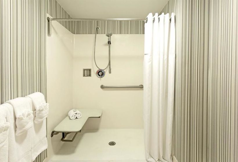 Hotel Crowne Plaza Norfolk Downtown  | Norfolk | Virginia | United States 10