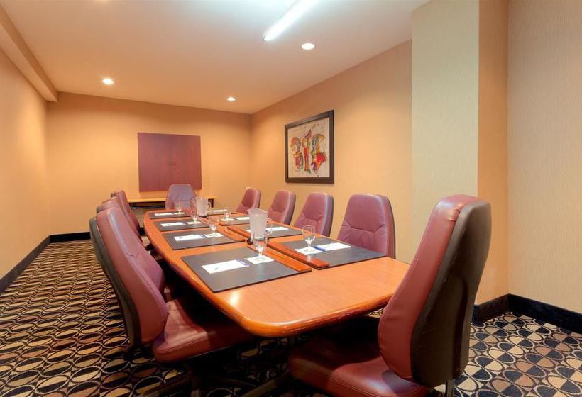 Hotel Crowne Plaza Norfolk Downtown  | Norfolk | Virginia | United States 9