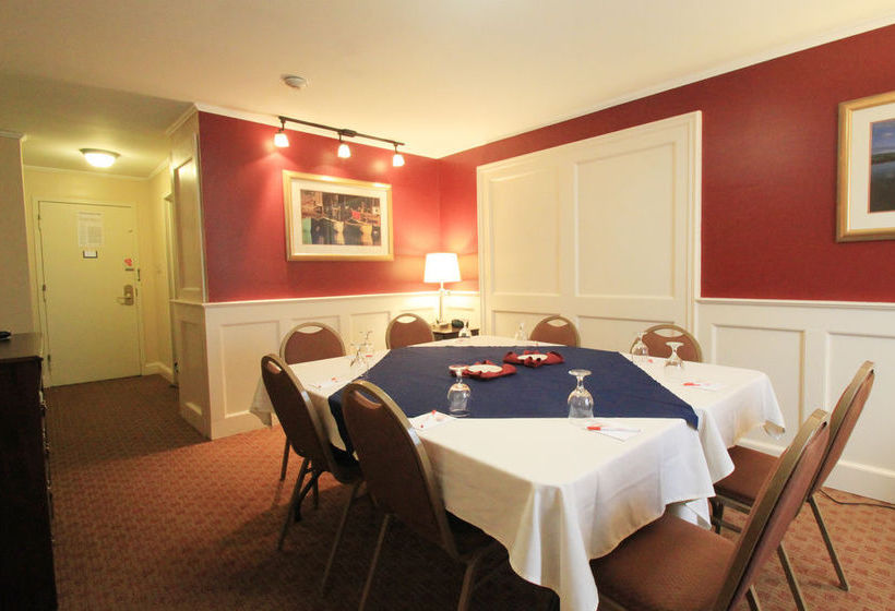 Hotel Fireside Inn & Suites Portland  | Portland | Maine | United States 19