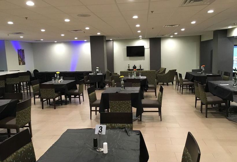 Ramada Charlotte Airport Hotel & Conference Center  | Charlotte | North Carolina | United States 8