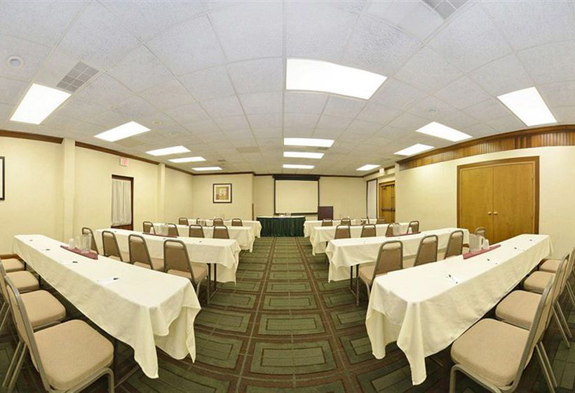 Hotel Quality Inn & Conference Center