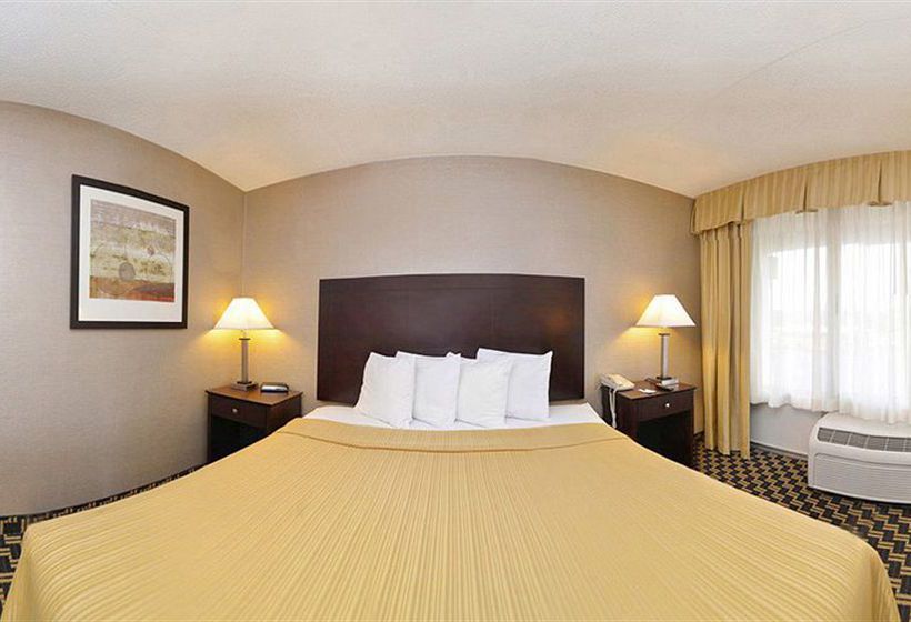Hotel Quality Inn & Conference Center  | Akron | Ohio | United States 5