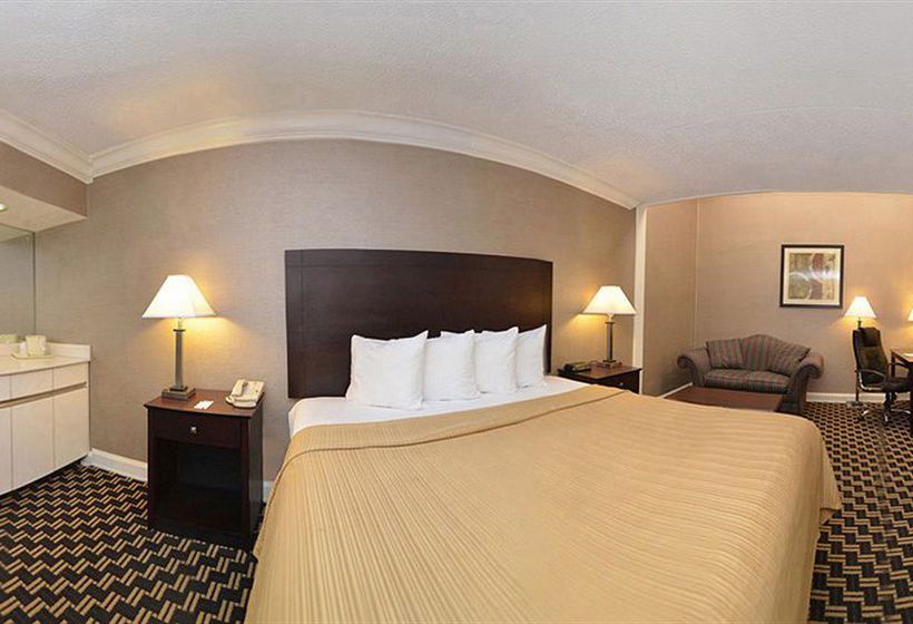 Hotel Quality Inn & Conference Center  | Akron | Ohio | United States 9