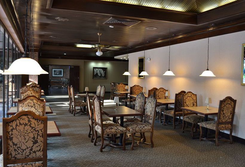 Magnuson Grand Hotel & Conference Center Tyler  | Tyler | Texas | United States 12