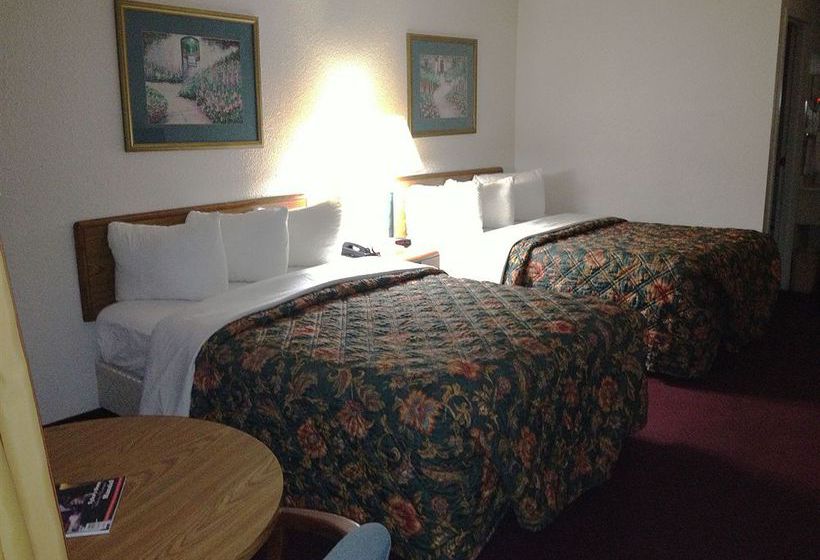 Magnuson Grand Hotel & Conference Center Tyler  | Tyler | Texas | United States 2