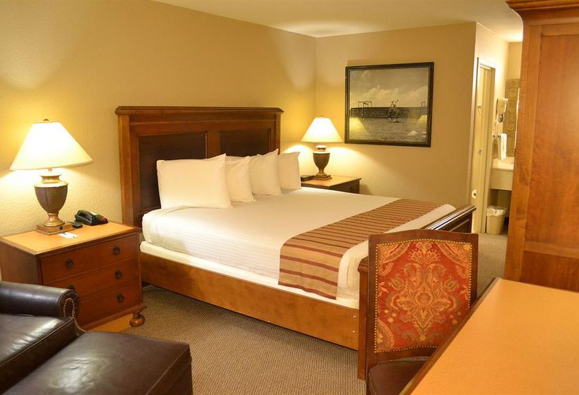 Magnuson Grand Hotel & Conference Center Tyler  | Tyler | Texas | United States 3