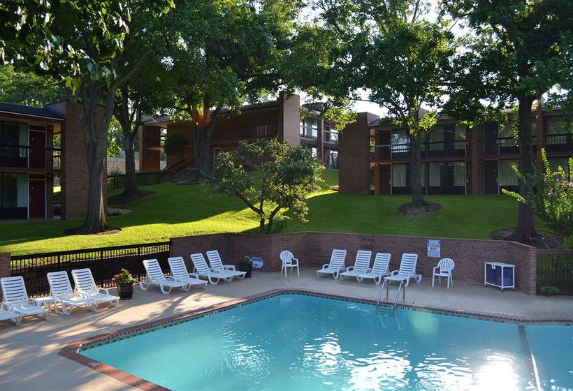 Magnuson Grand Hotel & Conference Center Tyler  | Tyler | Texas | United States 9