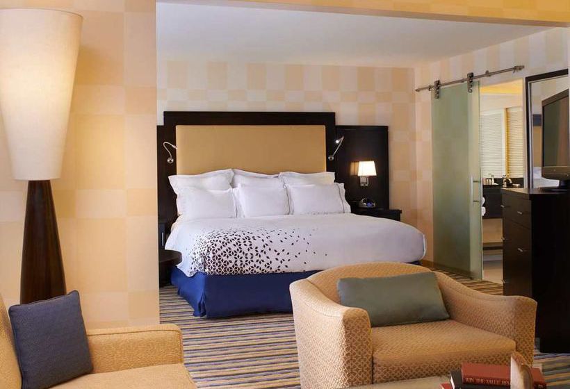 The Baronette Renaissance Detroit-Novi Hotel  | Novi | Michigan | United States 13