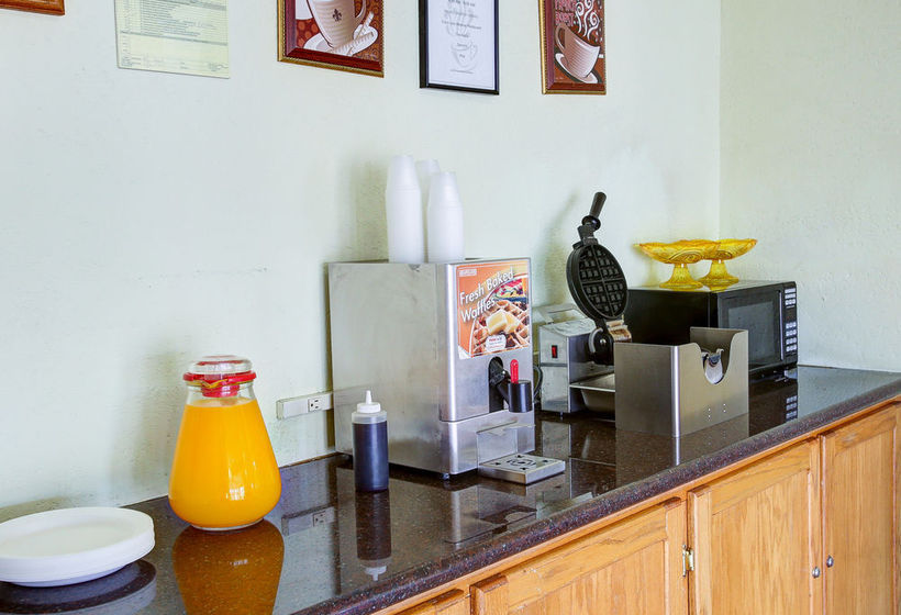 Hotel Americas Best Value Inn & Suites College Station bryan  | Bryan | Texas | United States 6