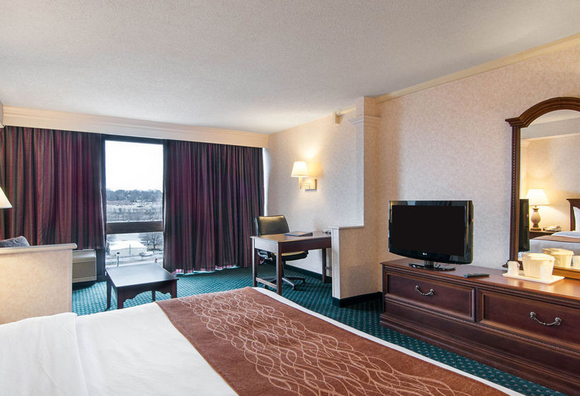 Hotel Comfort Inn & Suites Danville  | Danville | Virginia | United States 11