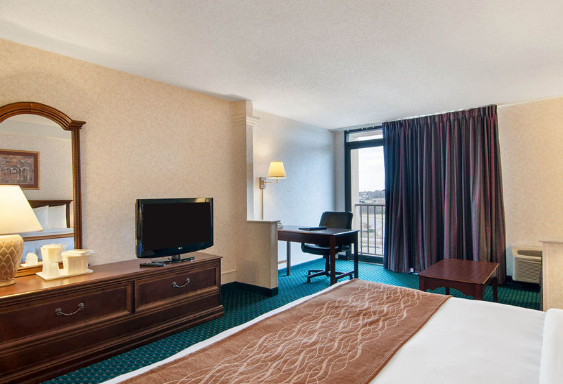 Hotel Comfort Inn & Suites Danville  | Danville | Virginia | United States 16