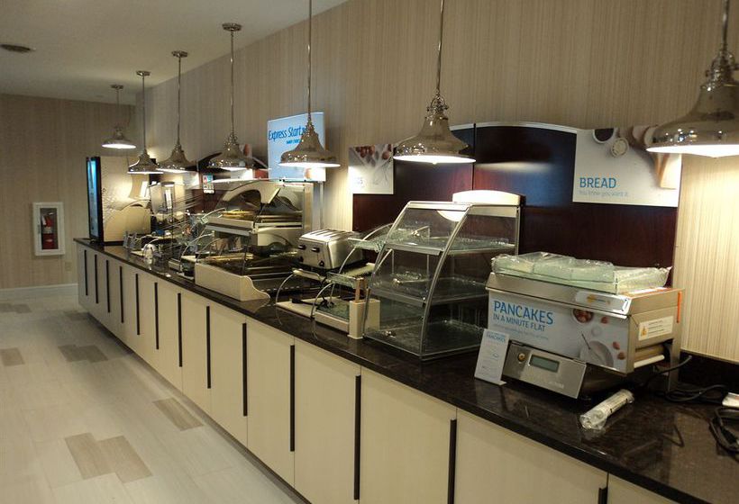 Hotel Holiday Inn Express & Suites Baltimore West Catonsville  | Baltimore | Maryland | United States 1