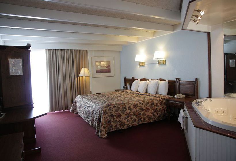 Hotel Howard Johnson Inn - New Stanton Greensburg  | New Stanton | Pennsylvania | United States 5