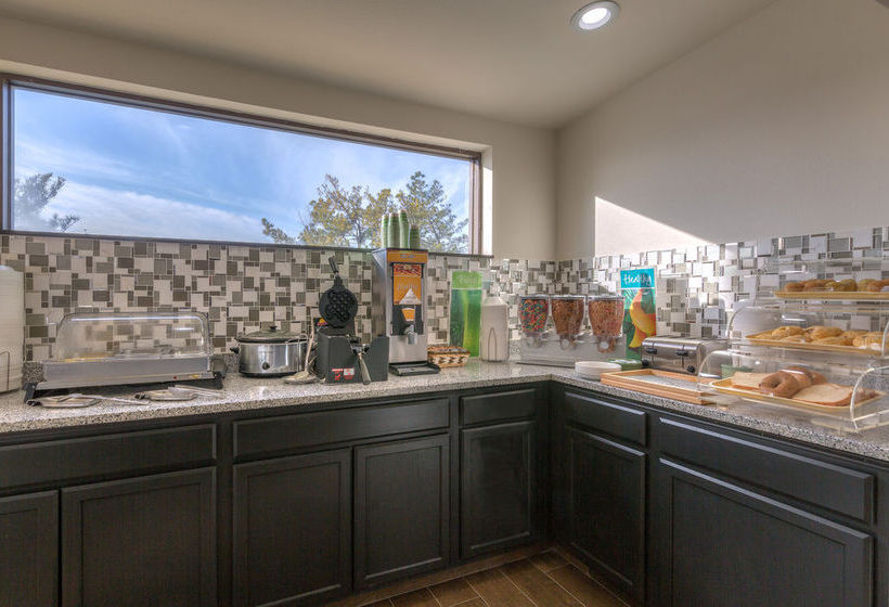 Hotel Quality Inn East Amarillo  Texas