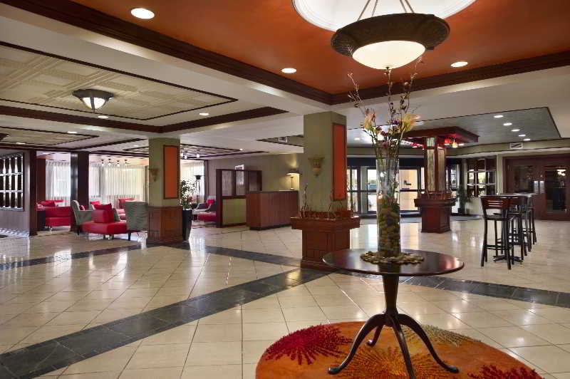Wyndham Garden Hotel Newark Airport 