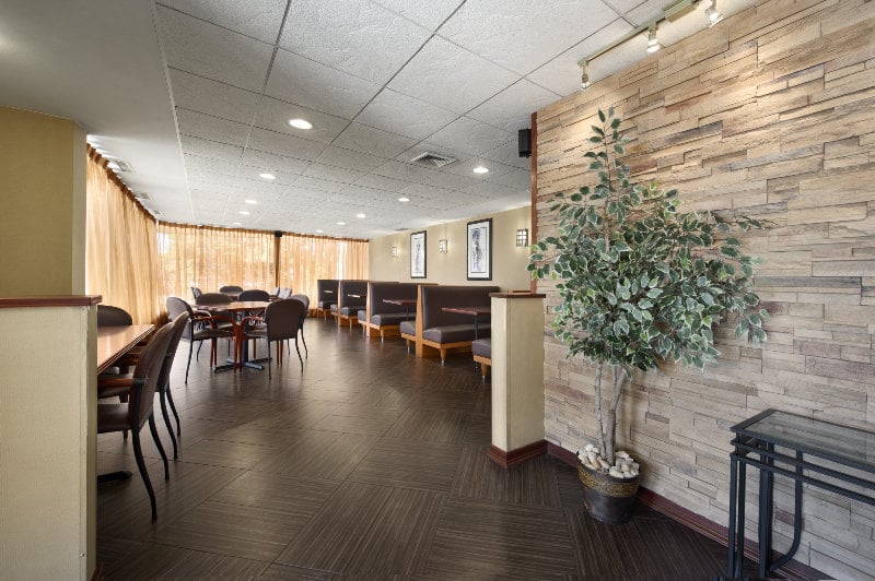 Wyndham Garden Hotel Newark Airport  | Newark | New Jersey | United States 5