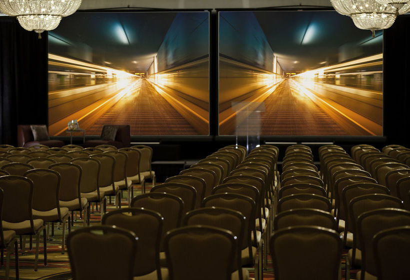 Hotel Kansas City Airport Marriott  | Kansas City | Missouri | United States 7