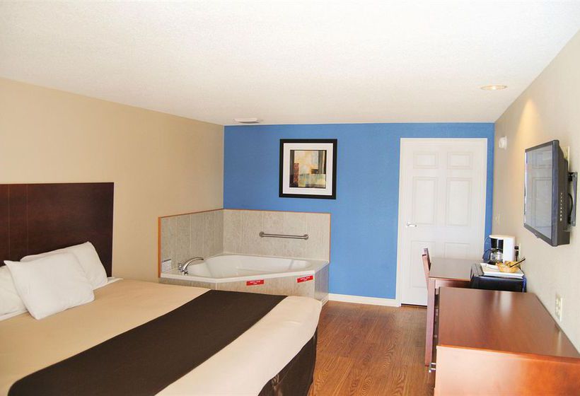 Hotel Americas Best Value Inn-St. Clairsville Wheeling  | St. Clairsville | Ohio | United States 11
