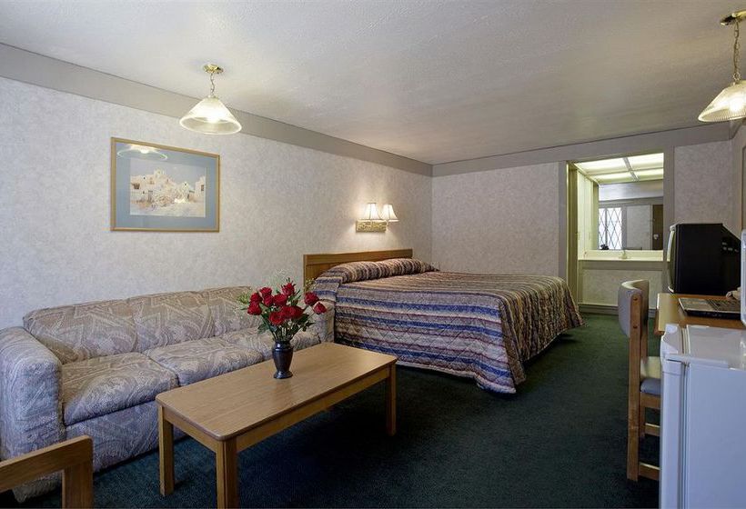 Hotel Americas Best Value Inn-St. Clairsville Wheeling  | St. Clairsville | Ohio | United States 7