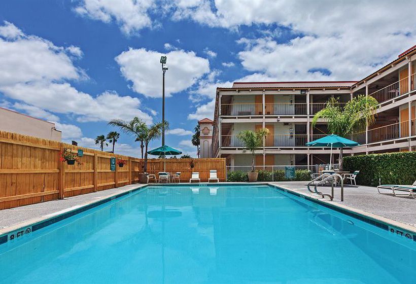 Hotel La Quinta Inn McAllen  | Mcallen | Texas | United States 14