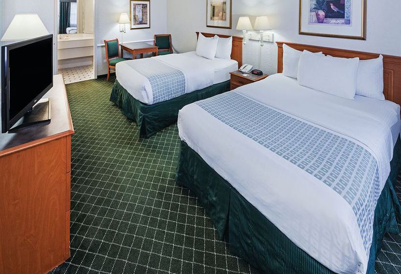 Hotel La Quinta Inn McAllen  | Mcallen | Texas | United States 3