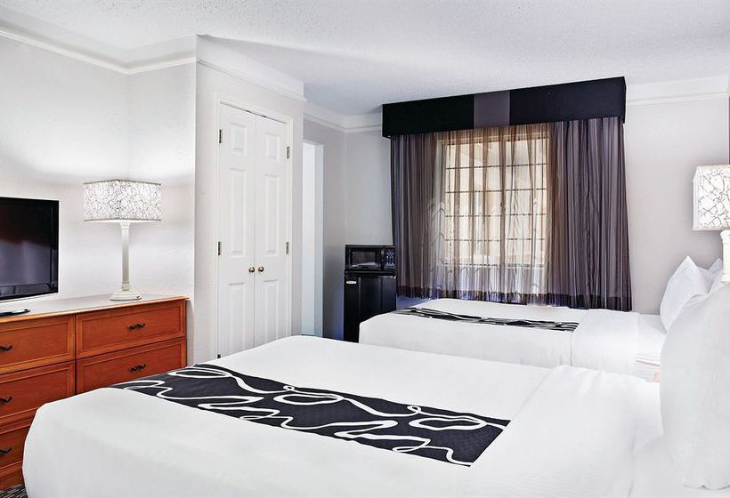 Hotel La Quinta Inn Champaign  | Champaign | Illinois | United States 13