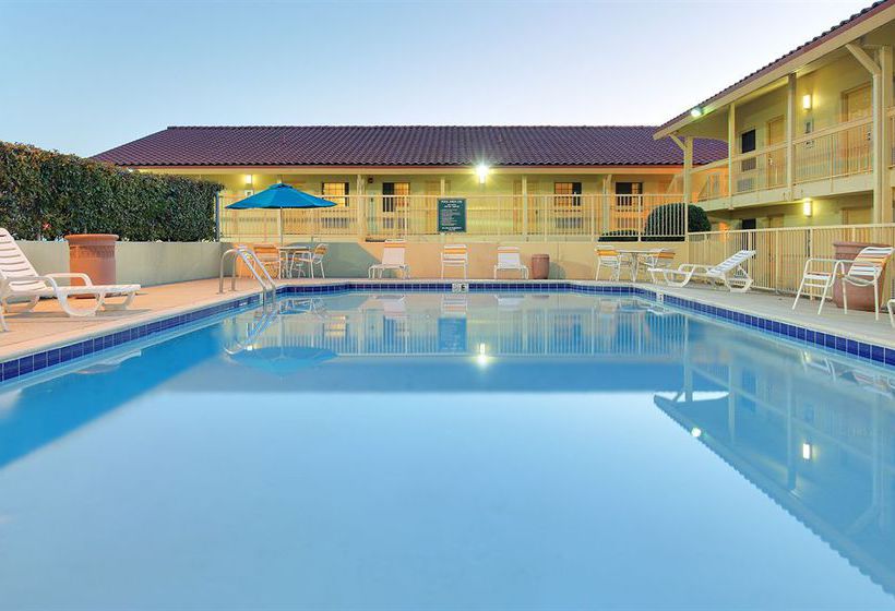 Hotel La Quinta Inn North Little Rock  | North Little Rock | Arkansas | United States 13