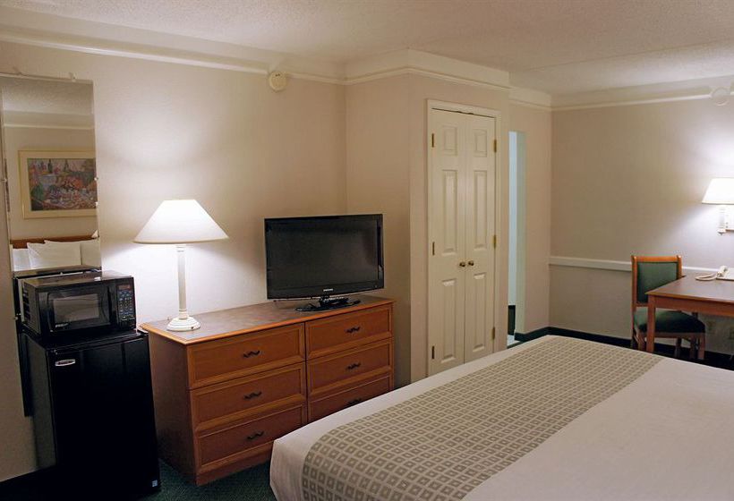 Hotel La Quinta Inn Farmington  | Farmington | New Mexico | United States 7