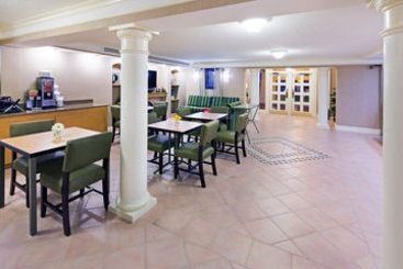 Hotel La Quinta Inn Victoria  | Victoria | Texas | United States 11