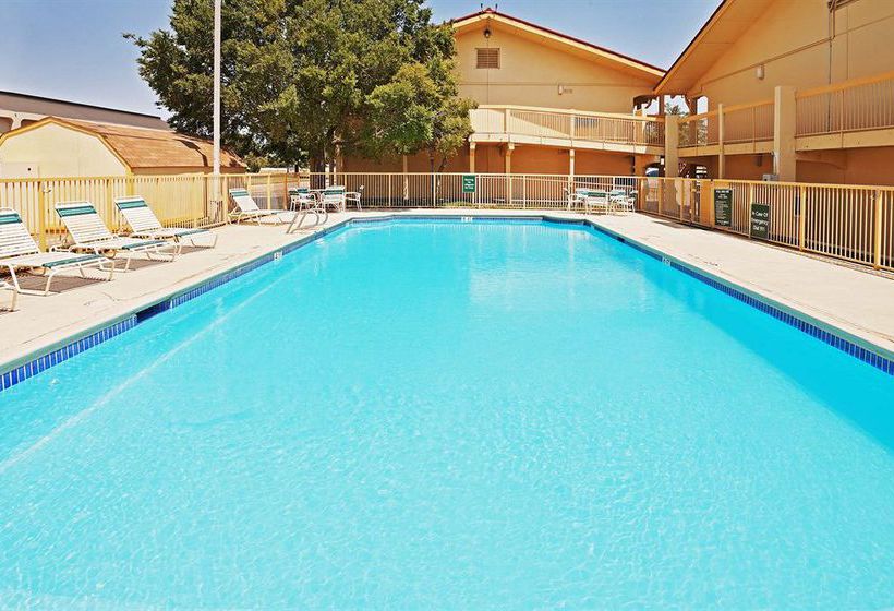 Hotel La Quinta Motor Inn Airport  | Amarillo | Texas | United States 1