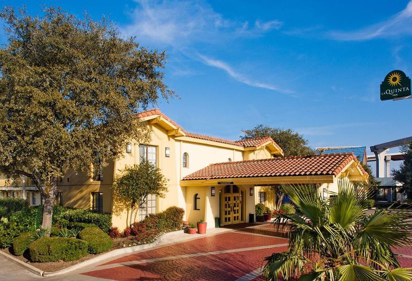 Hotel La Quinta Inn Austin South  | Austin | Texas | United States 2