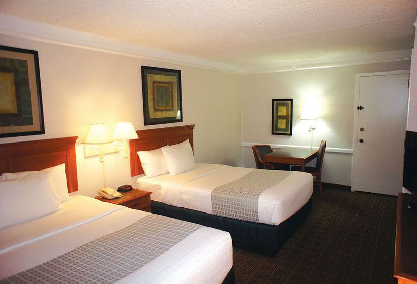 Hotel La Quinta Inn Austin South  | Austin | Texas | United States 9