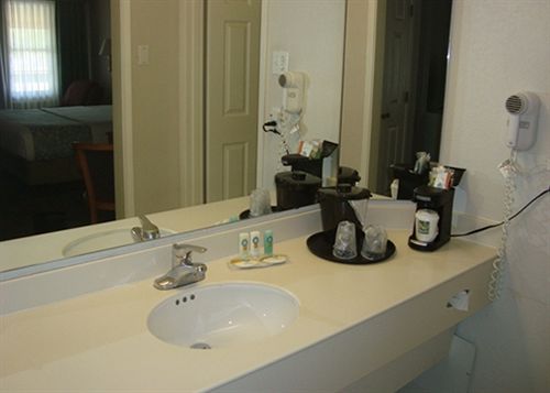 Hotel Quality Inn Dallas  | Dallas | Texas | United States 8