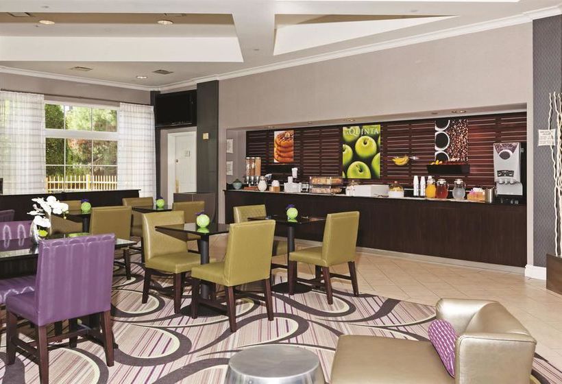 Hotel La Quinta Inn & Suites Dallas North Central  | Dallas | Texas | United States 10