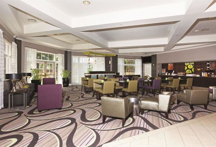 Hotel La Quinta Inn & Suites Dallas North Central  | Dallas | Texas | United States 12