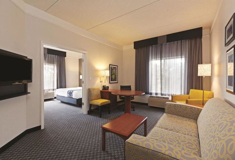 Hotel La Quinta Inn & Suites Dallas North Central  | Dallas | Texas | United States 8