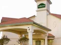 Hotel Horizon Inn & Suites