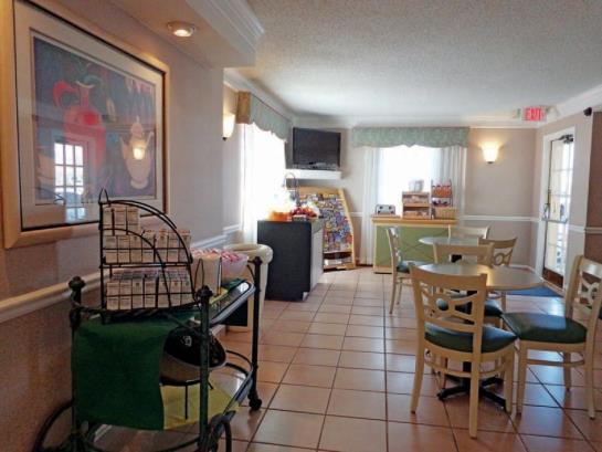 Hotel La Quinta Inn Albuquerque I-40 East  | Albuquerque | New Mexico | United States 13