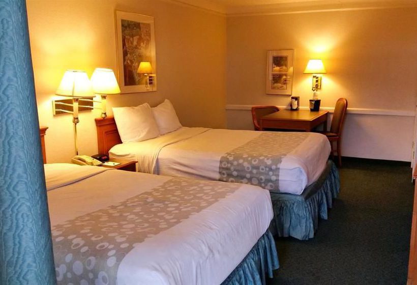 Hotel Baymont Inn & Suites Grand Prairie  | Grand Prairie | Texas | Estados Unidos 4