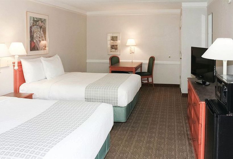 Hotel La Quinta Inn Tyler  | Tyler | Texas | United States 4